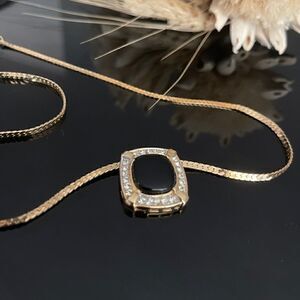 Piscitelli necklace